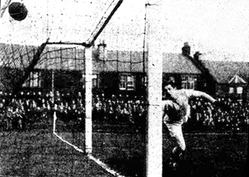 Bob Park is beaten by Copland's shot